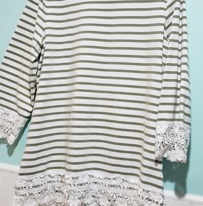 Denim and Co. Cotton top